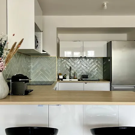 Elegant Minimaliste Entre Paris Et Appartamento *